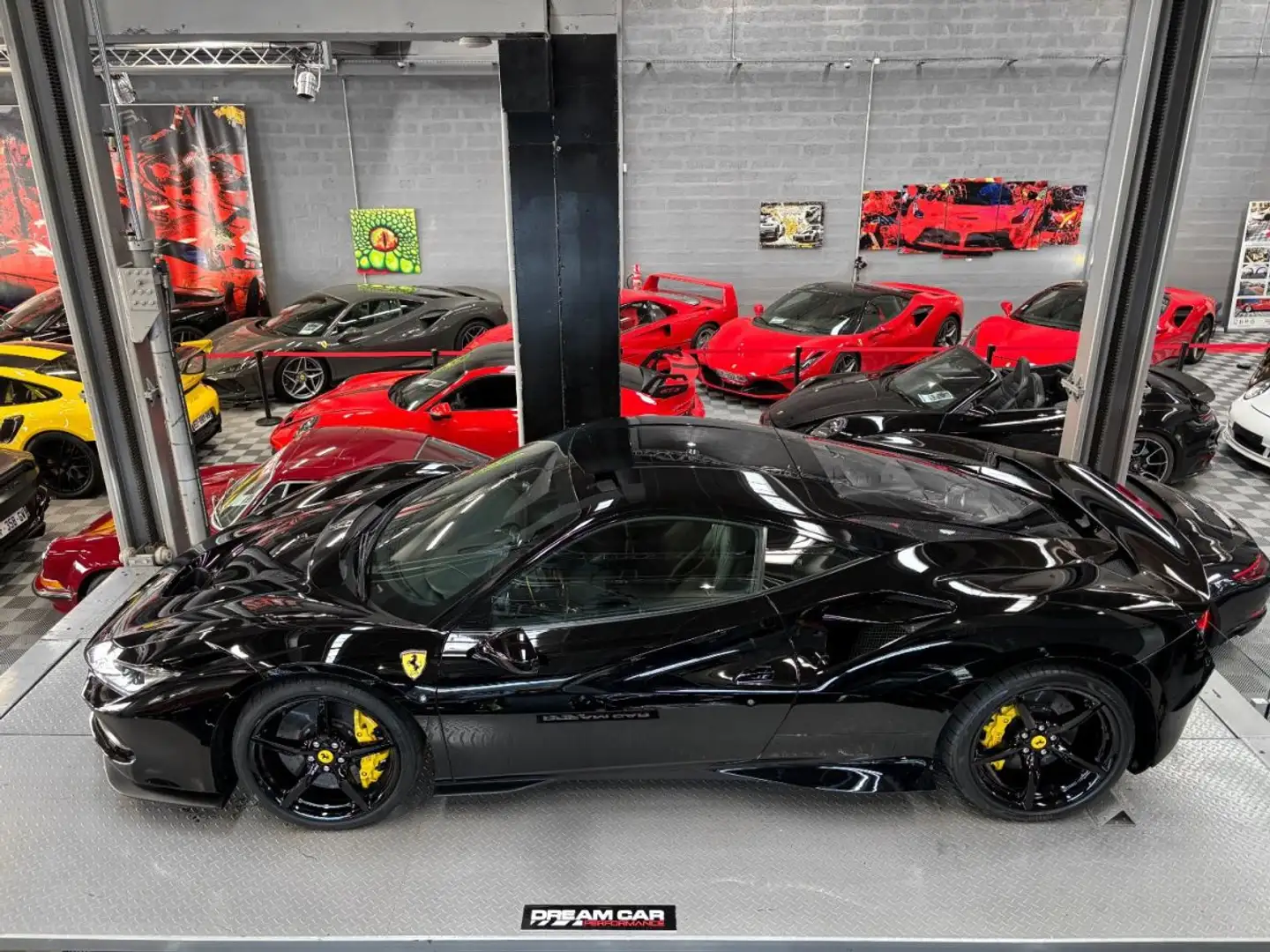 Ferrari F8 Tributo 1re main - Carbone - PPF Negro - 2