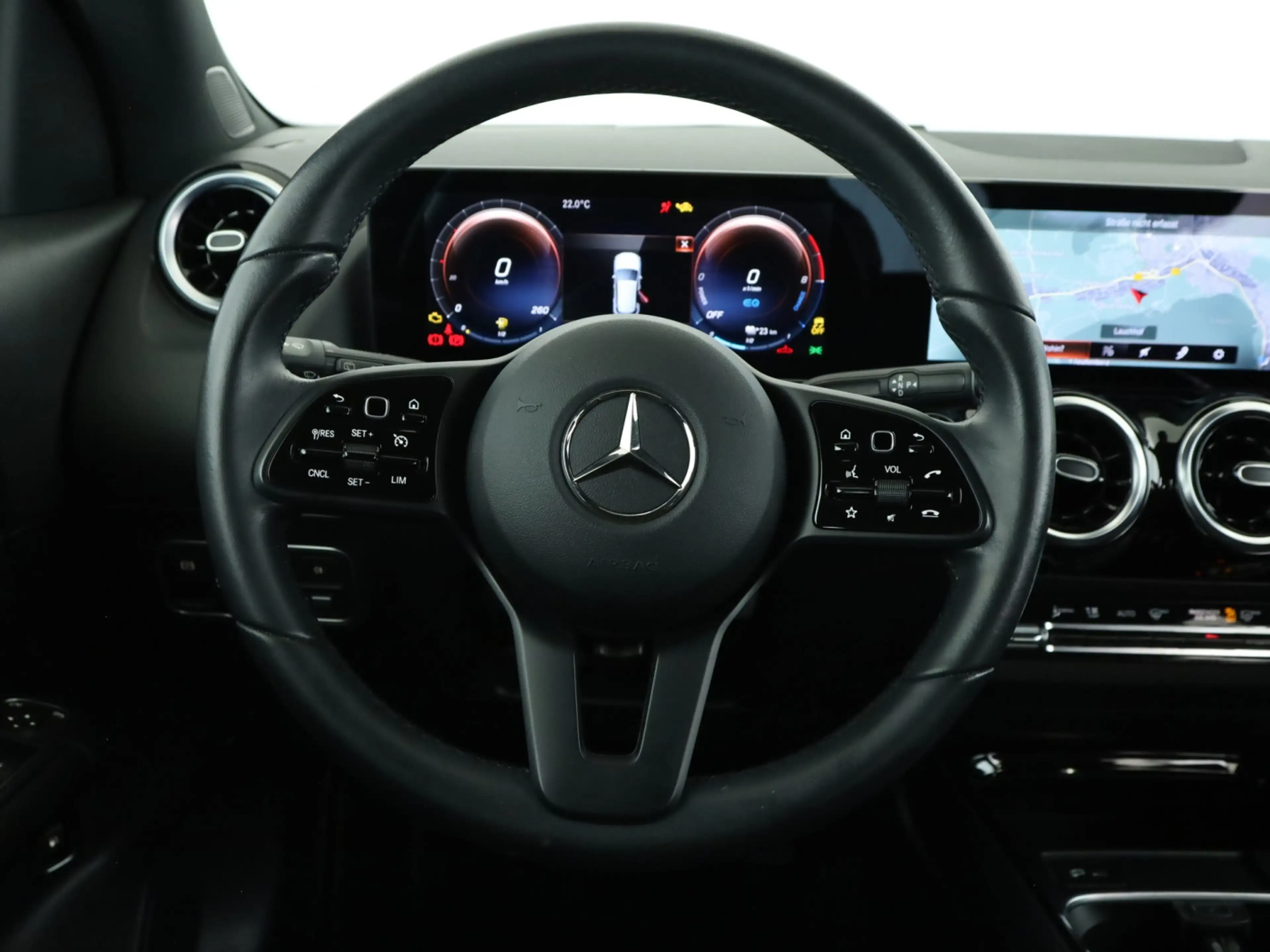 Mercedes-Benz GLA 250 e Style*LED*MBUX*Sitzhzg*PARKTRONIC*DAB* — photo 11
