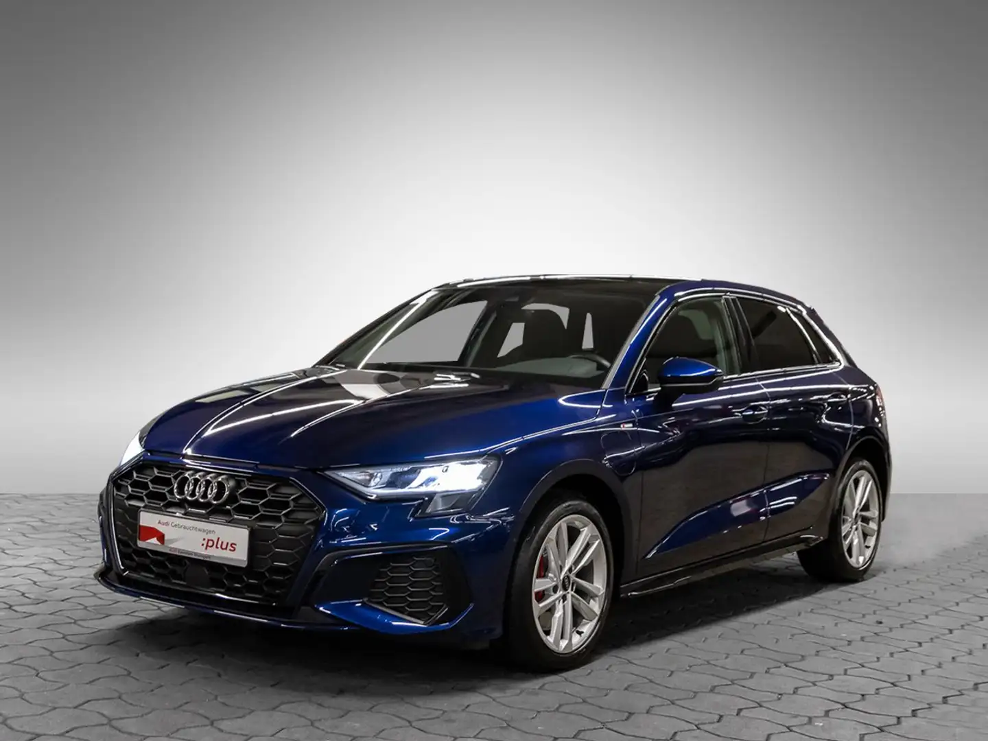 Audi A3 Sportback 45 TFSI e S line virtCo Pano Kamera Blau - 2