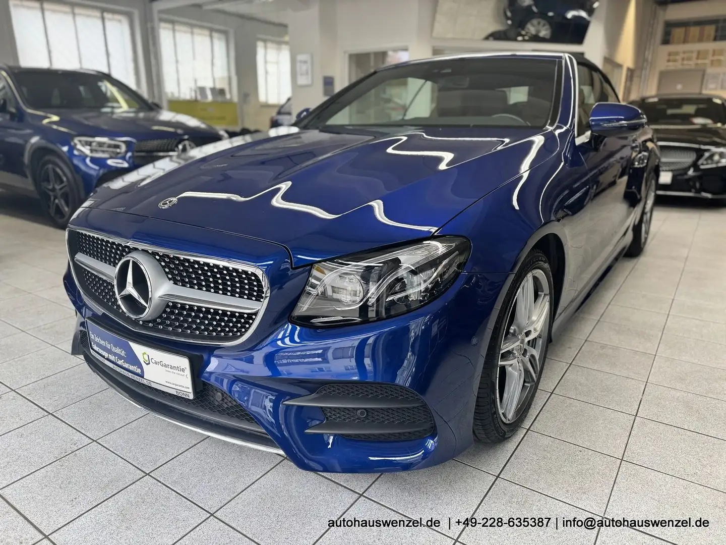 Mercedes-Benz E 200 4Matic Cabrio AMG LEDER MULTIBEAM AIRSCARF KAMERA Bleu - 2