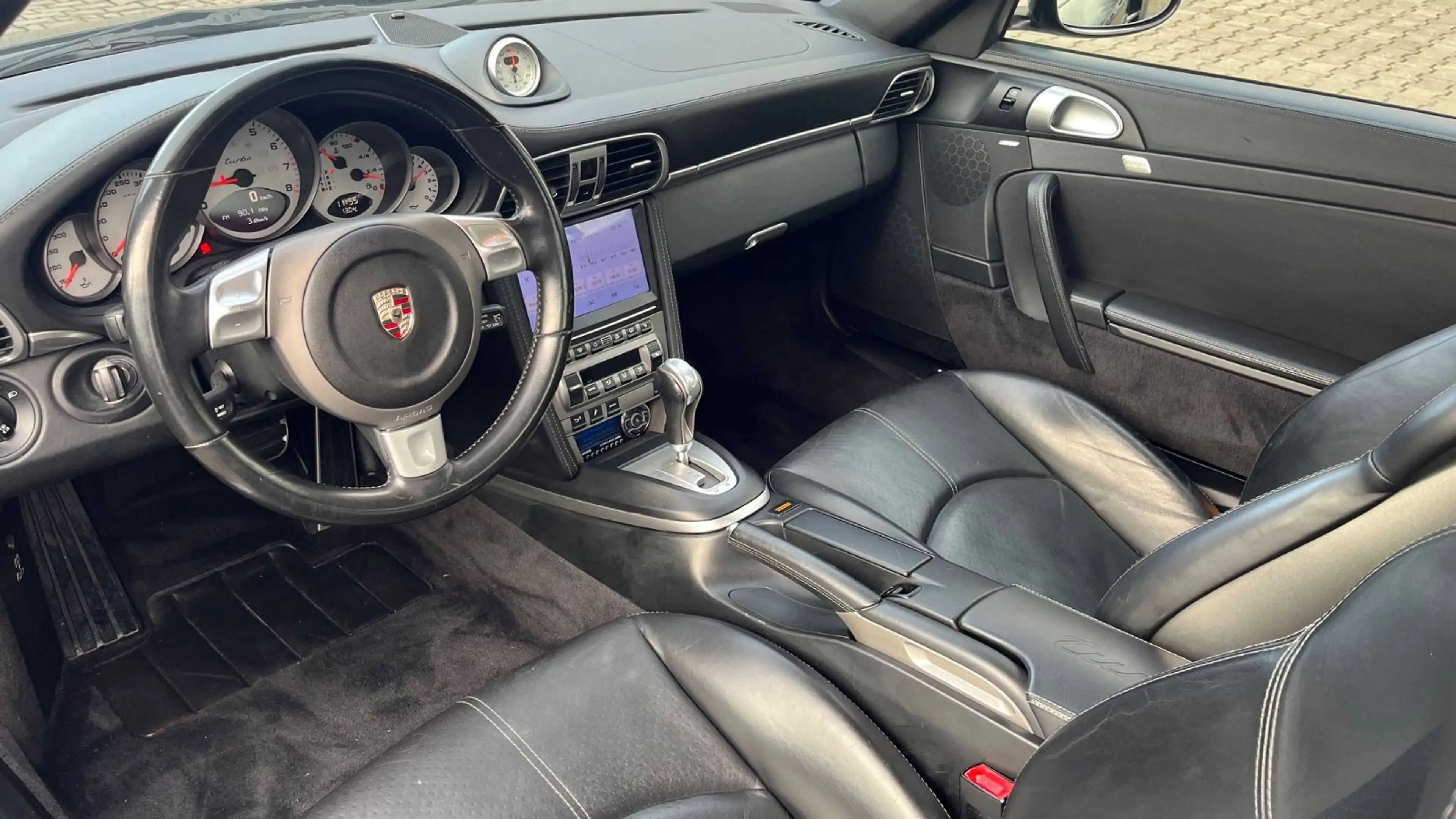 Porsche 997 911 (997) Turbo Cabrio Navi Bose SportChrono — photo 6