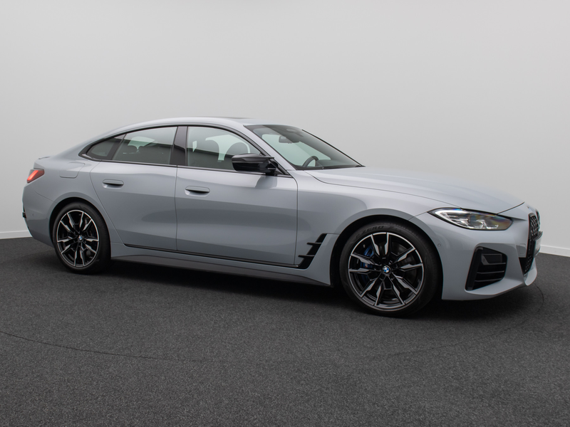 BMW 440 i xD Gran Coupé H K Kamera HUD DAB 19Zoll — photo 4