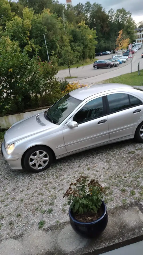Mercedes-Benz C 220 CDI Automatik Classic Sport Edition + Grau - 2