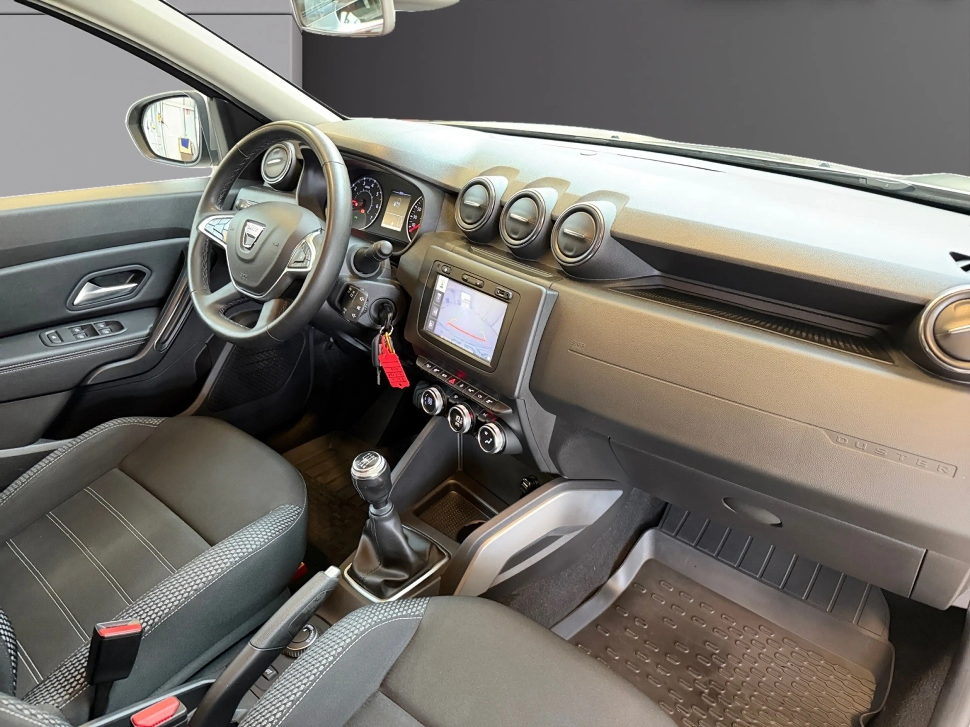 Dacia Duster Duster 1.2 TCe 4WD Prestige / CAM 360 / REGUL-LIM / NAVI / CLIM / ANGLES MORTS — photo 11