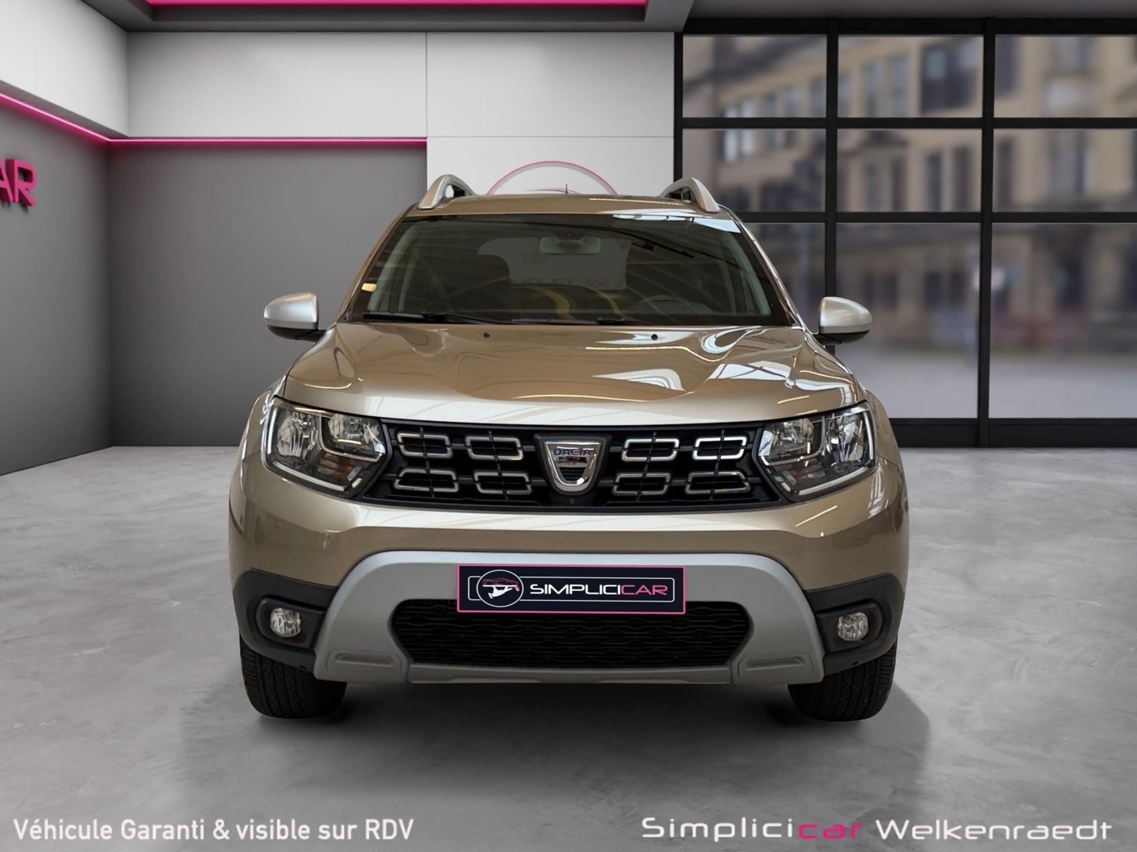 Dacia Duster Duster 1.2 TCe 4WD Prestige / CAM 360 / REGUL-LIM / NAVI / CLIM / ANGLES MORTS — photo 2
