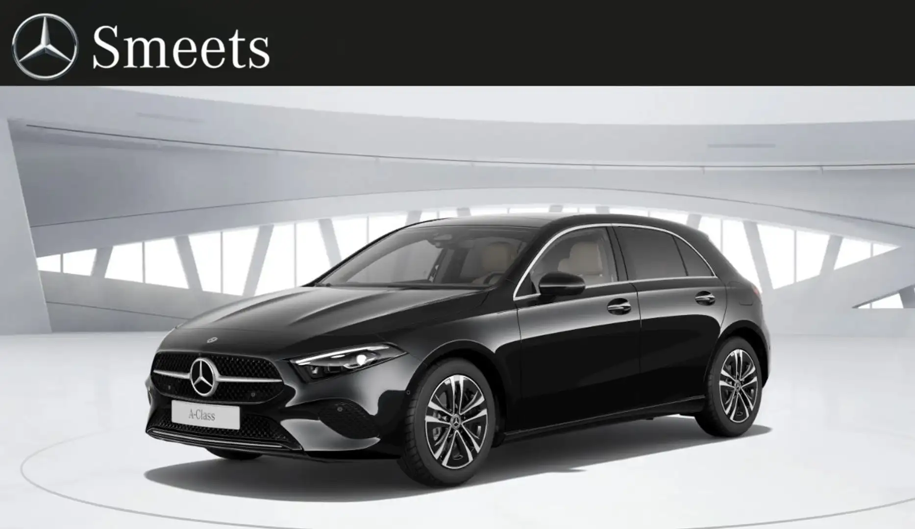 Mercedes-Benz A 180 Star Edition Luxury Line Zwart - 1