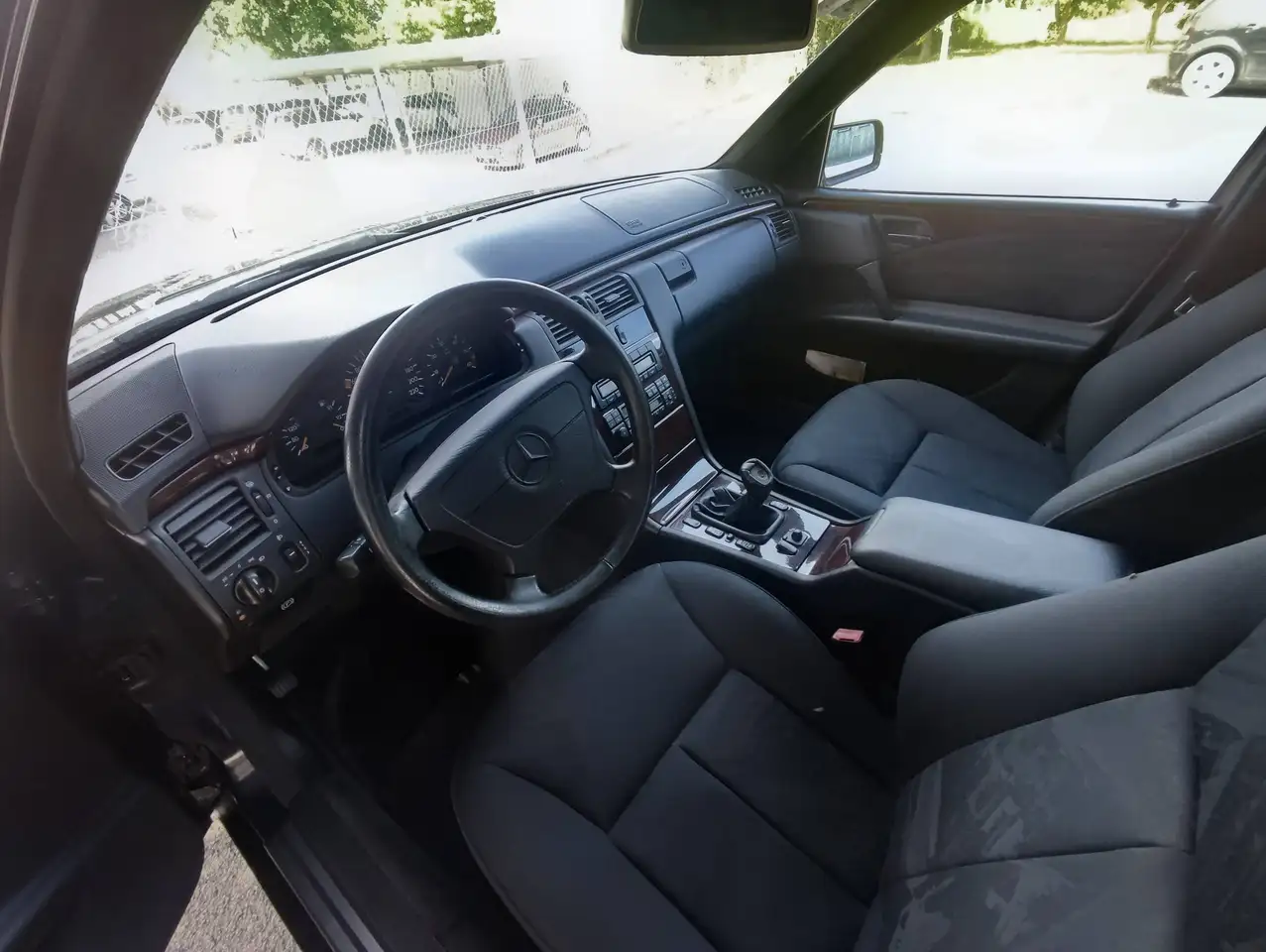 Mercedes-Benz E 250 Classe E - W210 Berlina d Elegance, foto 12