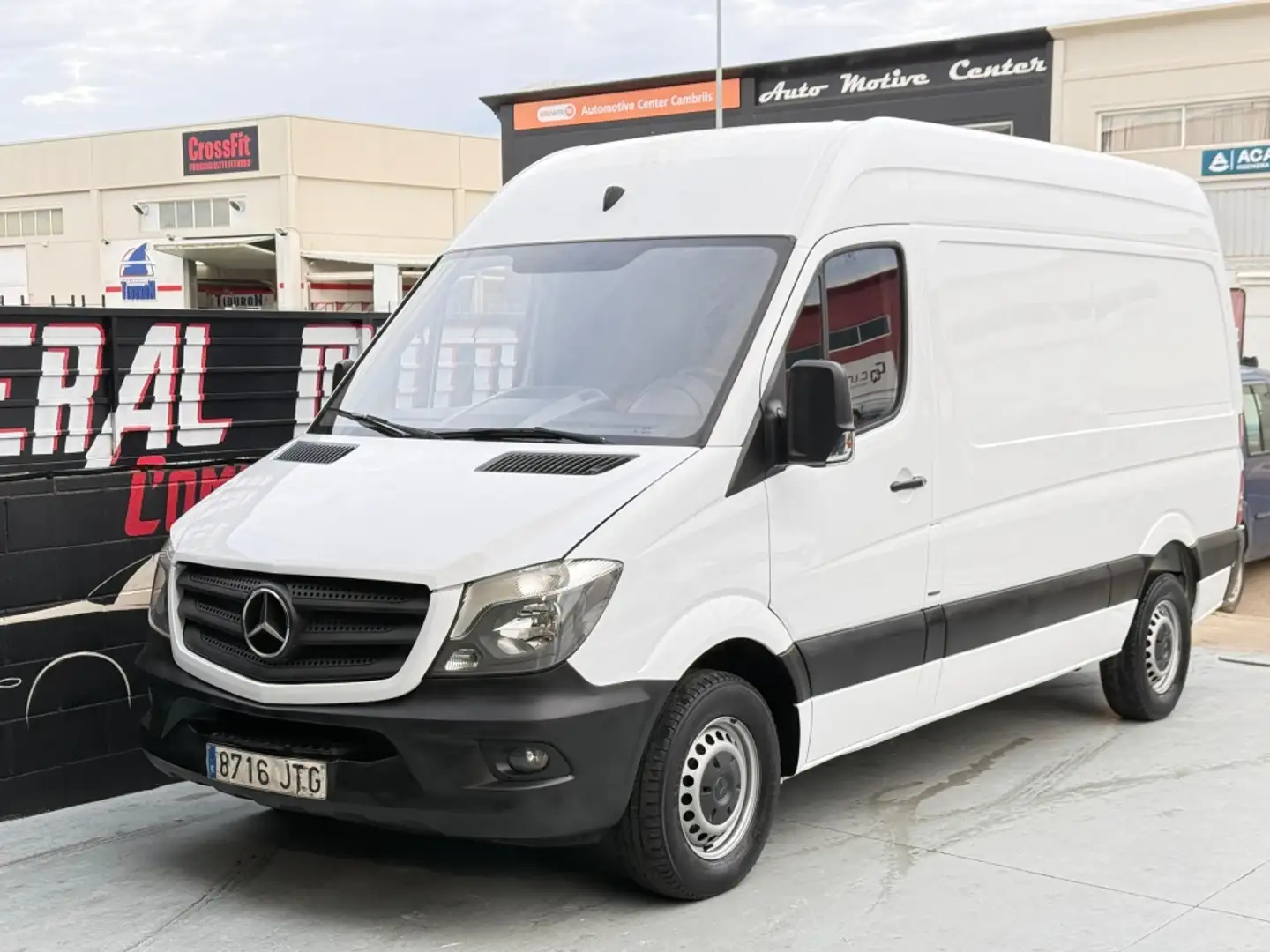 Mercedes-Benz Sprinter Furgón 211CDI Medio T.E. Weiß - 2