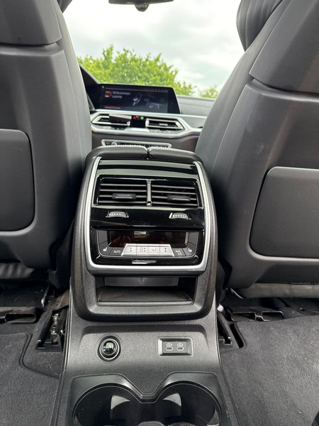 BMW X7 M50 d. Night Vision, 3x M-Paket, 142t€ — photo 12