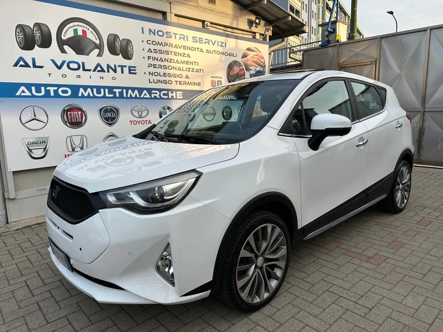 DR Automobiles DR4 dr4 Sport 1.6 Bi-Fuel GPL Weiß - 1