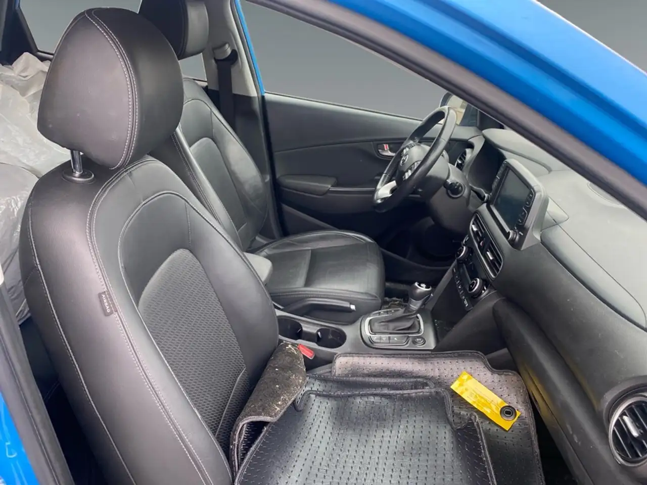 Hyundai KONA снимка Hyundai KONA