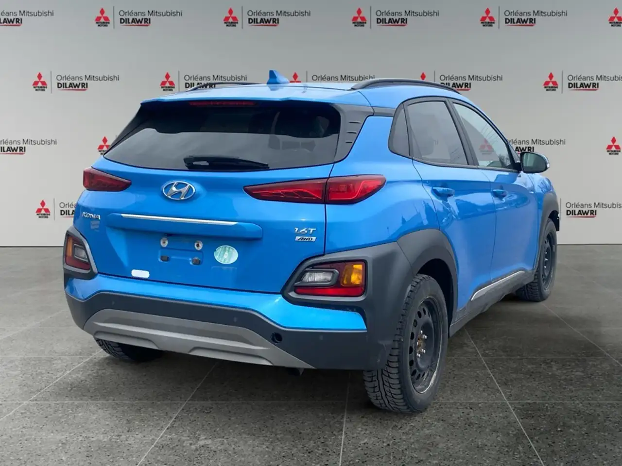 Hyundai KONA снимка Hyundai KONA