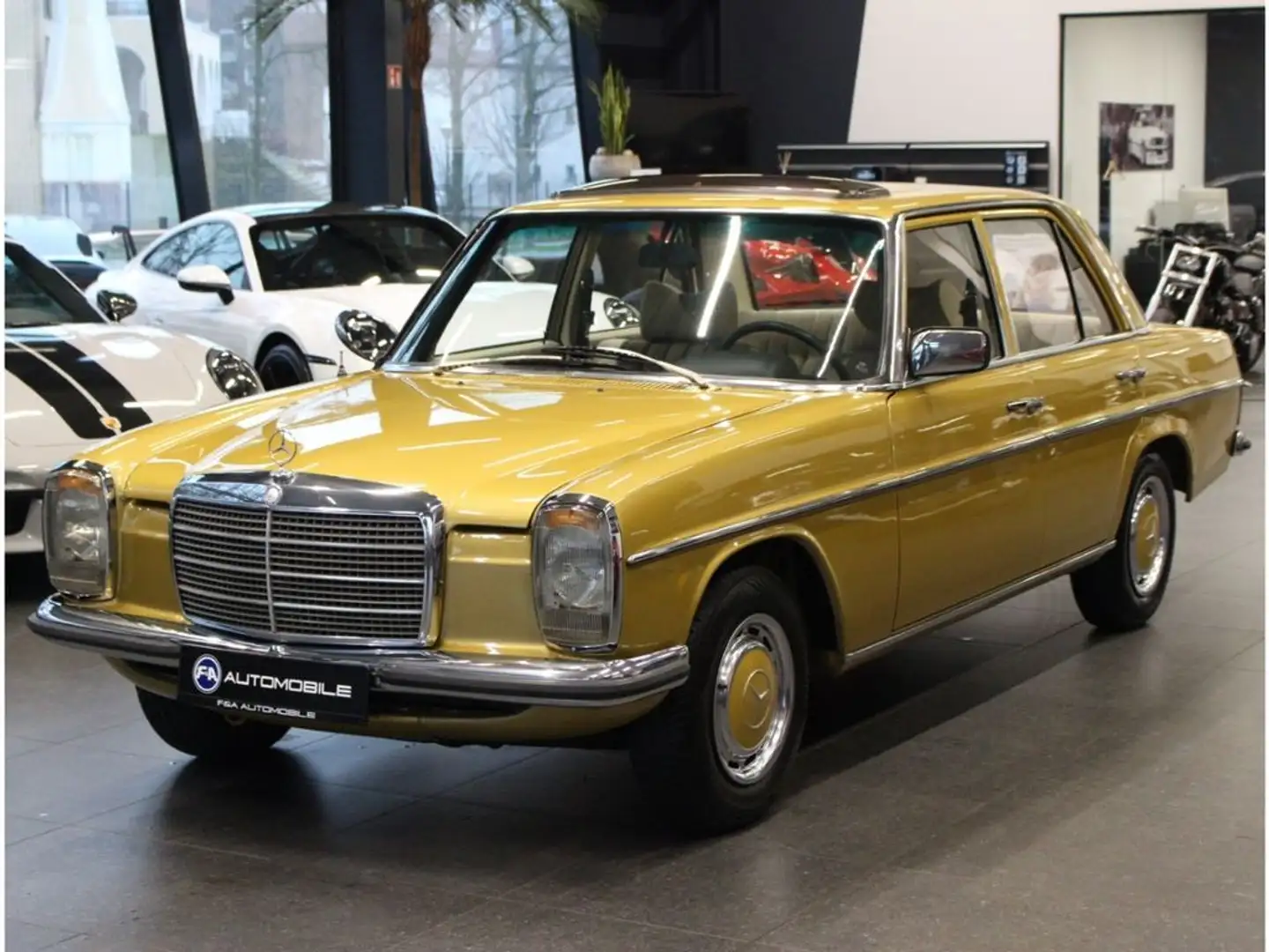 Mercedes-Benz 200 W 115 Strich 8*Voll Restauriert*Note 2+ Жовтий - 1