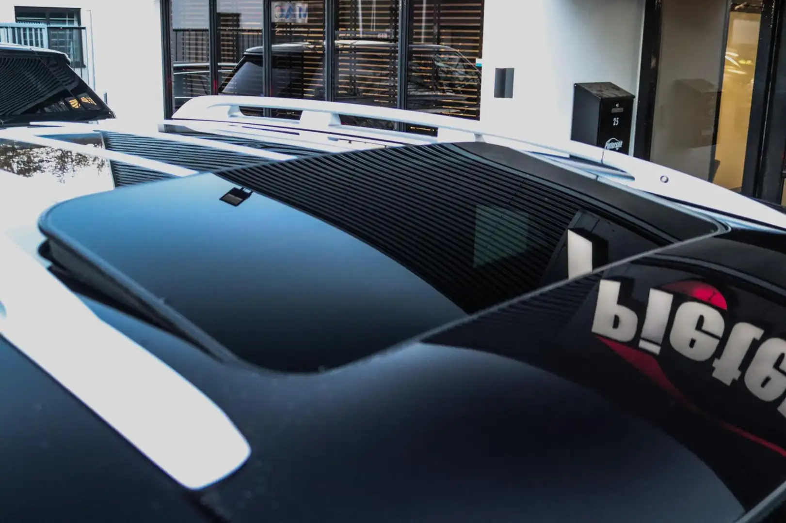 Porsche Cayenne 4.8 Turbo YOUNGTIMER GOEDKOOPSTE VAN NL PANO Black - 2