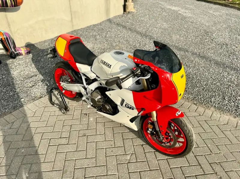 Yamaha XSR 900 - foto 6