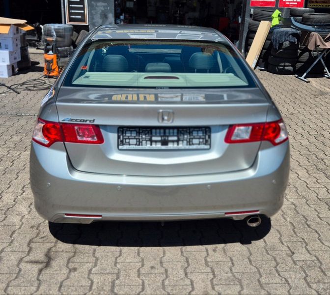 Honda Accord Lim. 2,0l Executive Inspektion Neu! — photo 11
