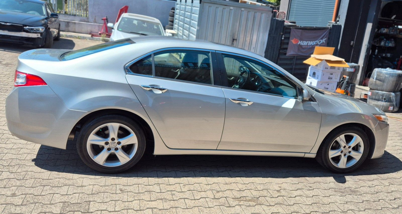 Honda Accord Lim. 2,0l Executive Inspektion Neu! — photo 10