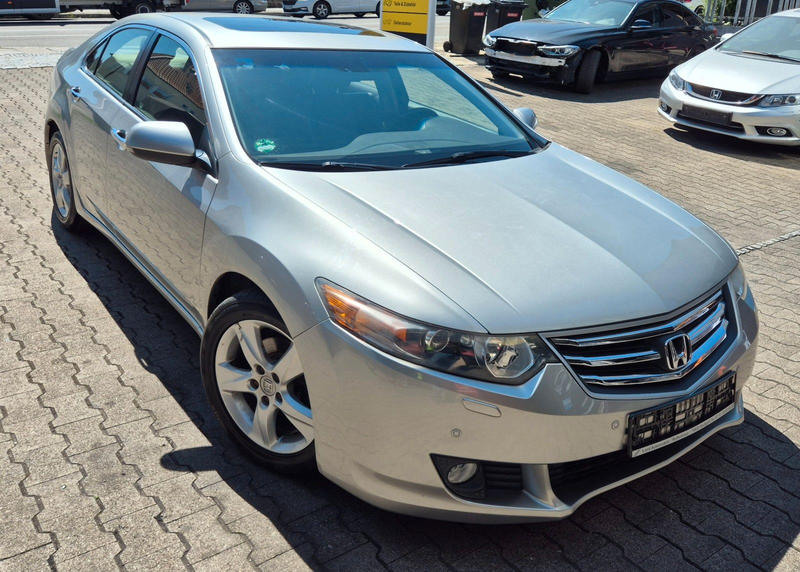 Honda Accord Lim. 2,0l Executive Inspektion Neu!