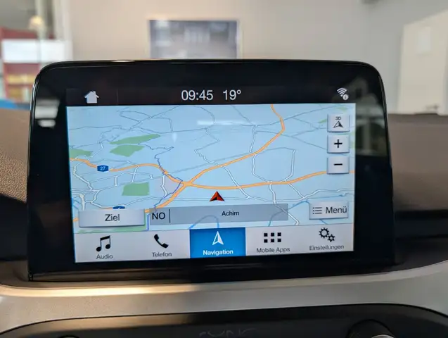 Ford Focus view 14