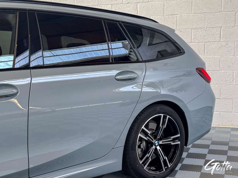 Photo du véhicule BMW 330