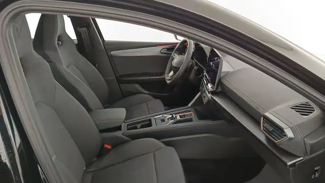 Cupra Leon view 10