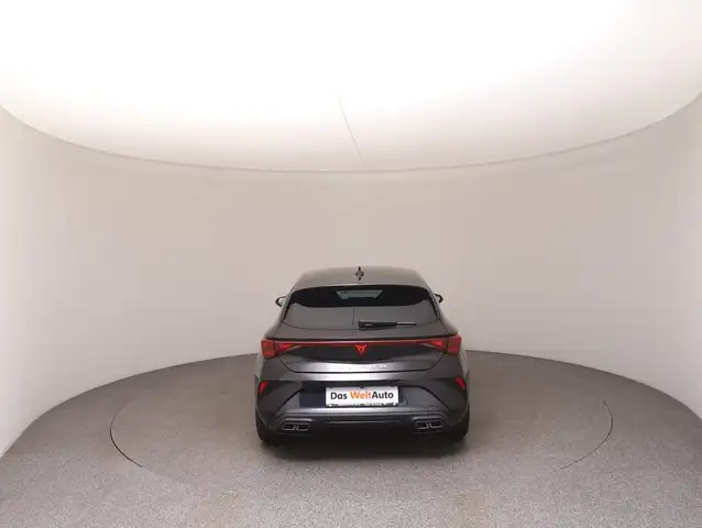 Cupra Leon view 6