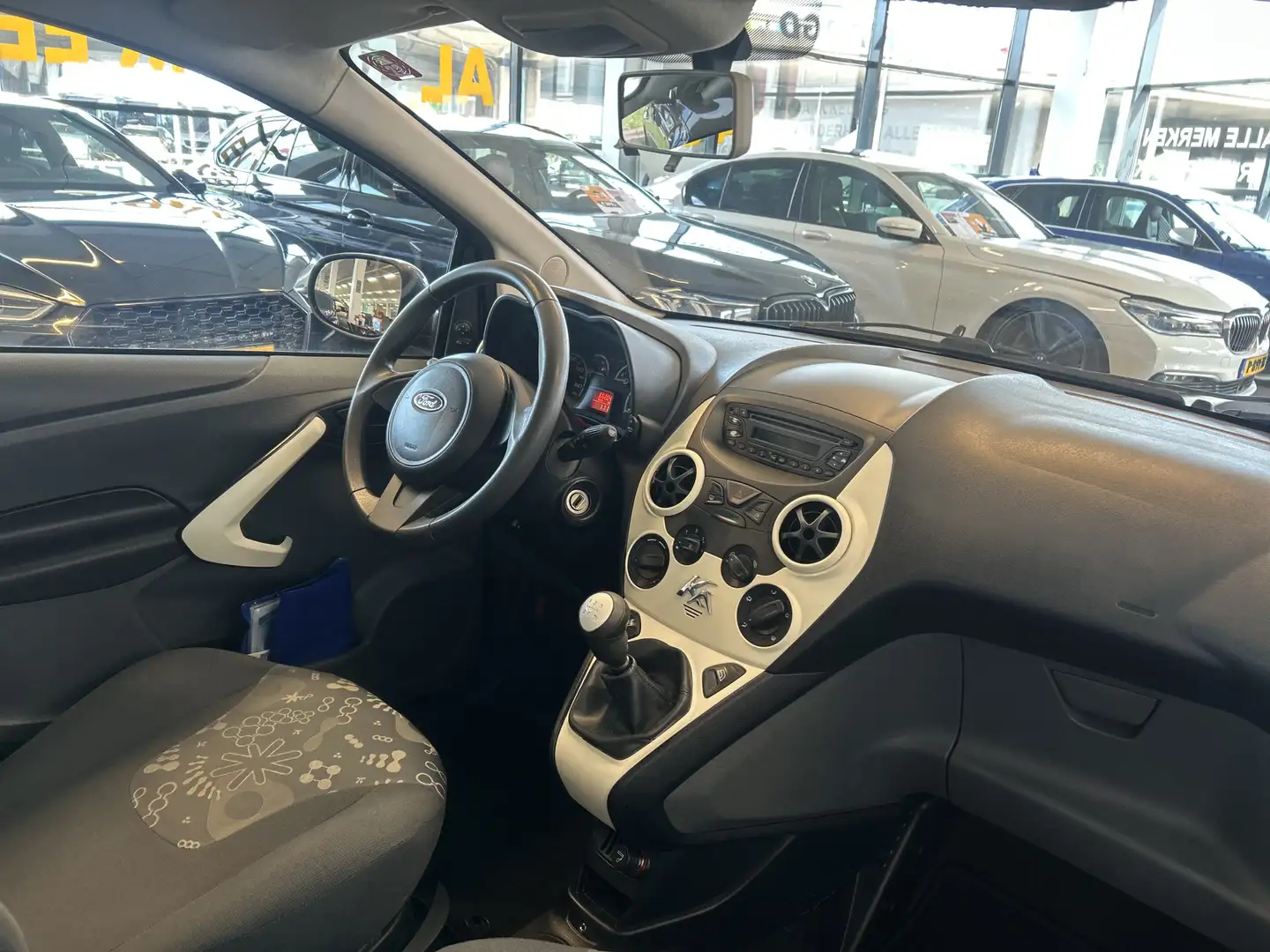 Ford Ka/Ka+ 1.2 Cool&Sound | Airco | Lage KM stand | Nederland Nero - 2