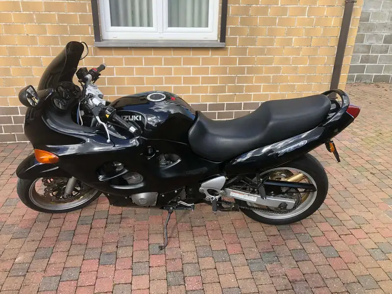 Suzuki GSF 750 - foto 6