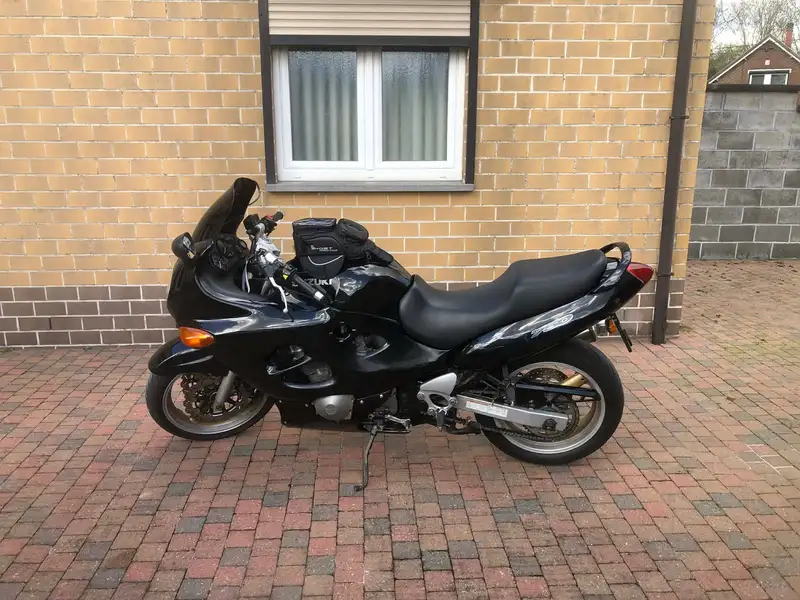 Suzuki GSF 750 - foto 7