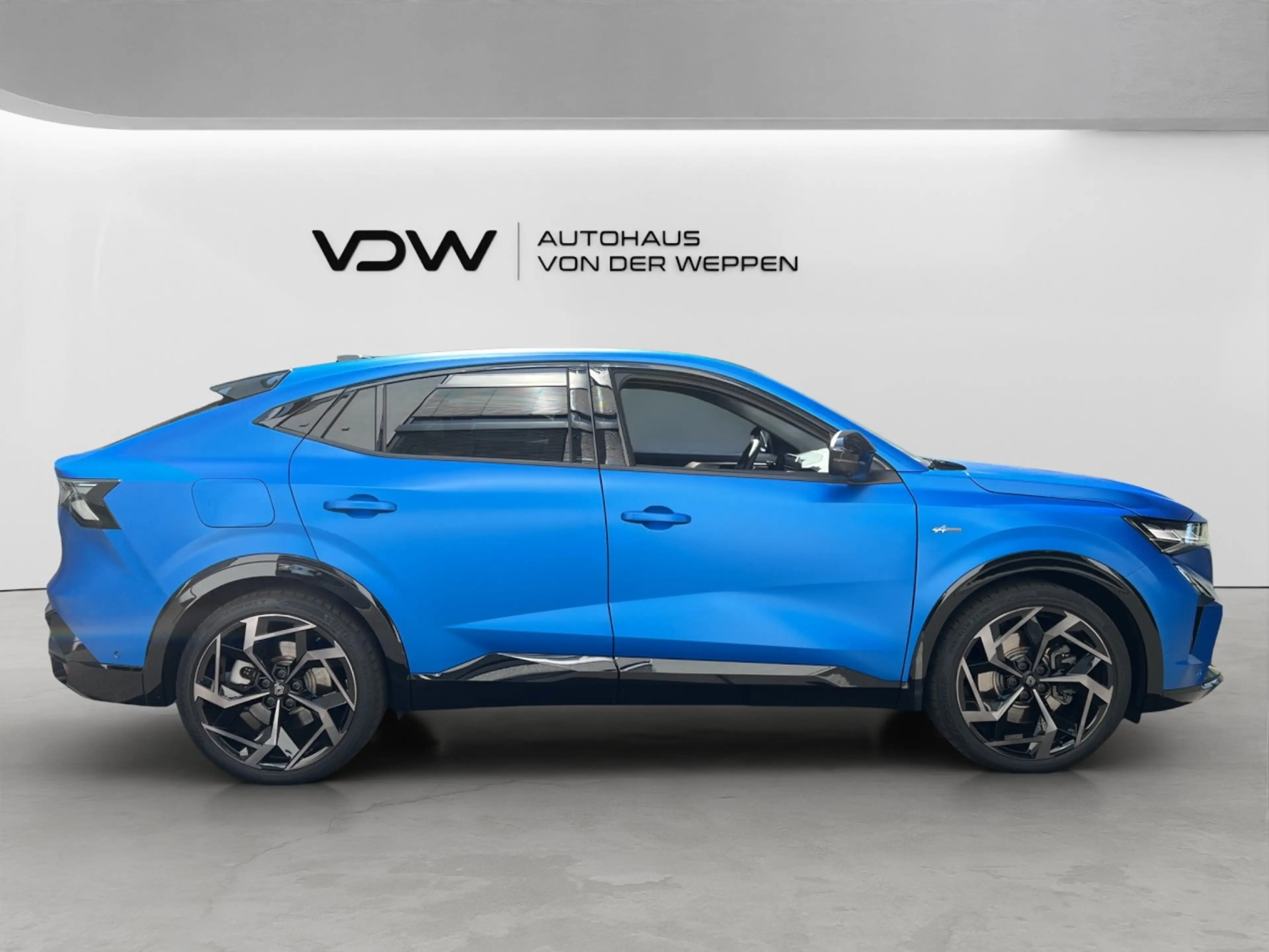 Renault Rafale 300 Plug-in Hybrid 4x4 Atelier Alpine Klima Navi — photo 9