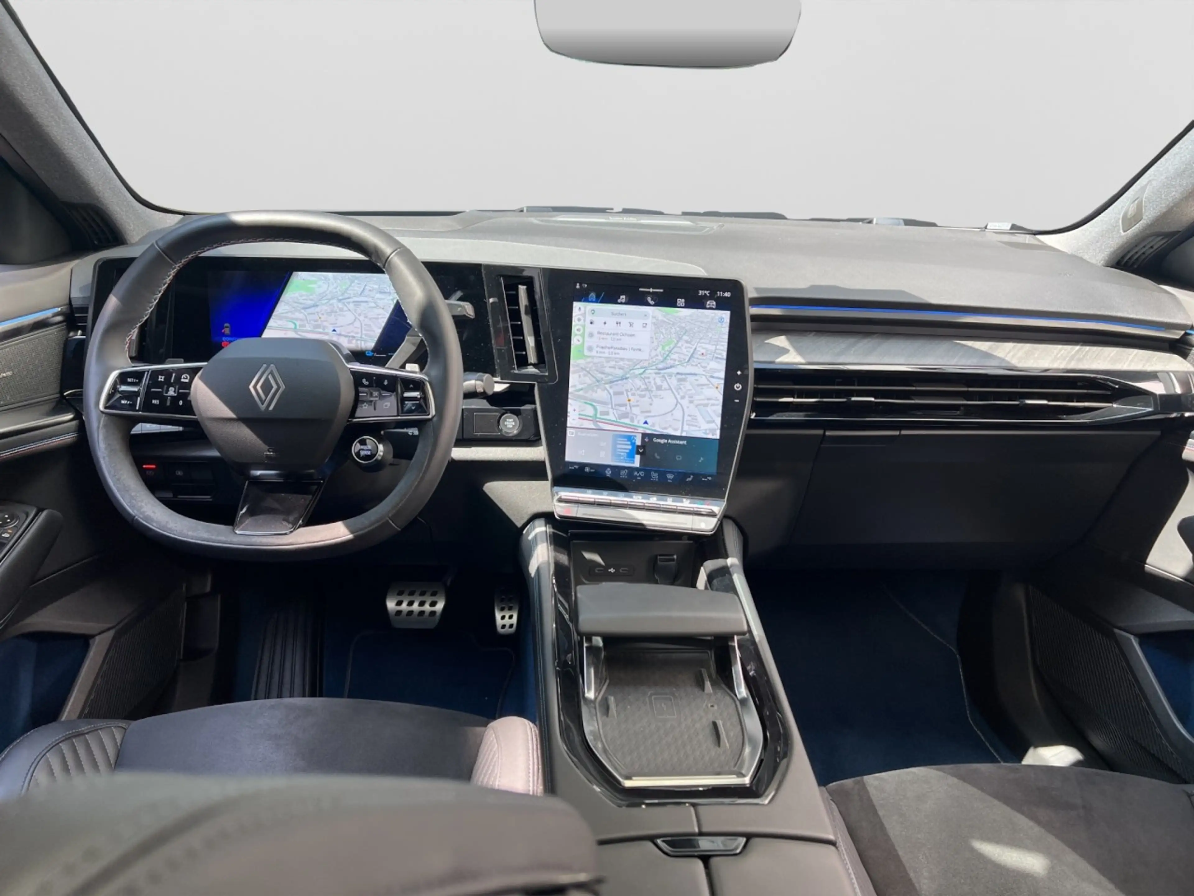Renault Rafale 300 Plug-in Hybrid 4x4 Atelier Alpine Klima Navi — photo 13