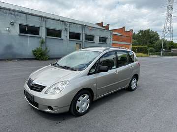 1.6i VVT-i AIRCO DIGITAL CLIMATISÉ