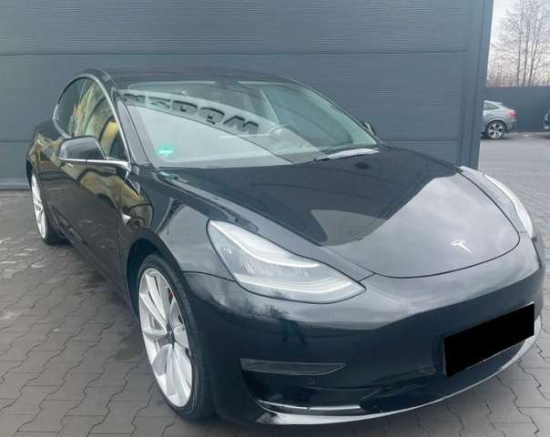 Tesla Model 3 Model 3 Langstreckenbatt. Allradantrieb Dual Motor