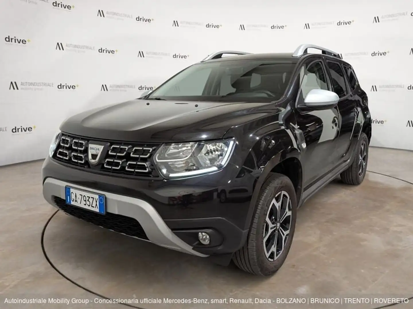 Dacia Duster 1.0 TCE 100 CVBI-FUEL  4x2 PRESTIGE ''NEOPATENTAT Nero - 2