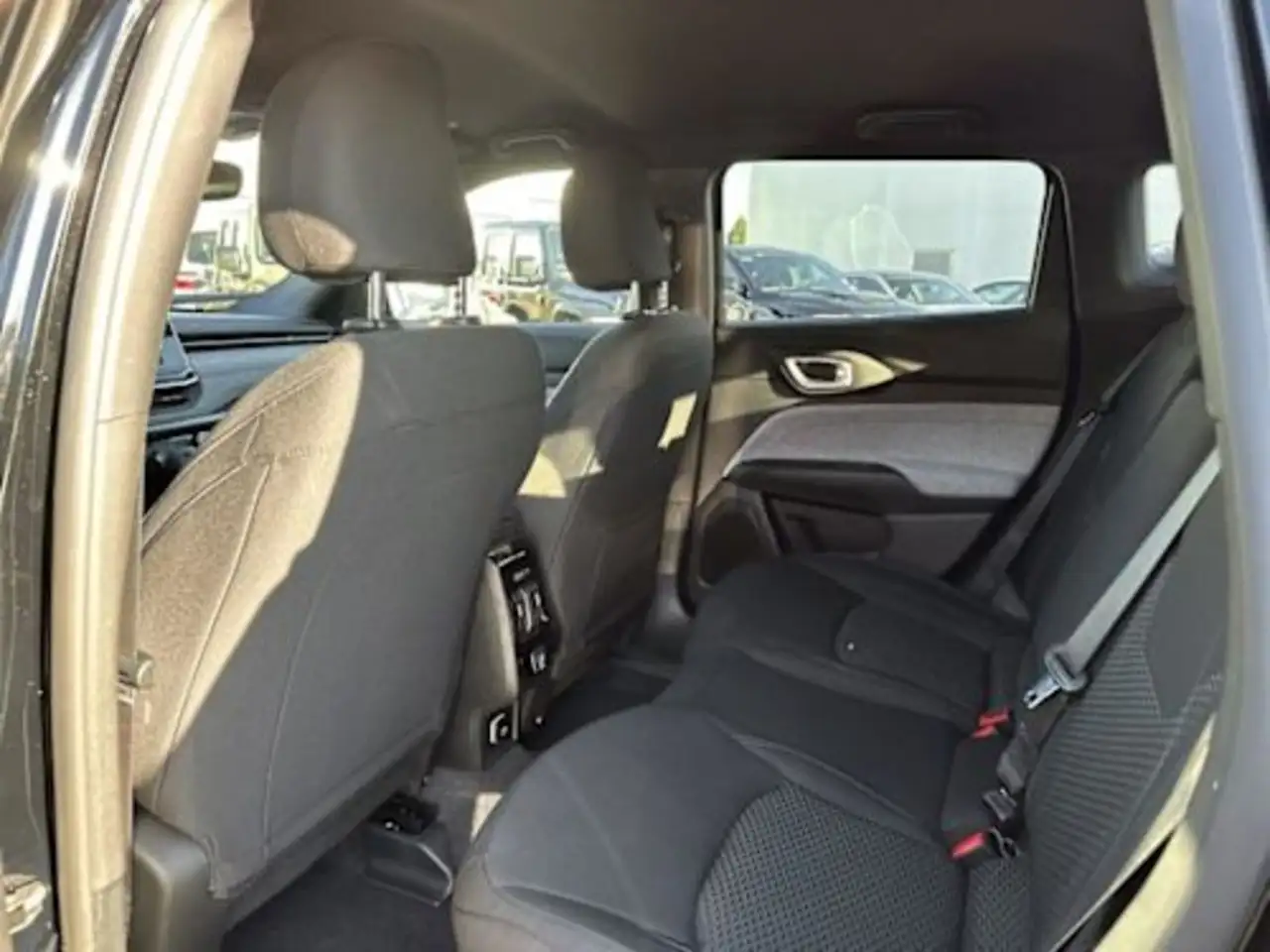 Jeep Compass снимка Jeep Compass
