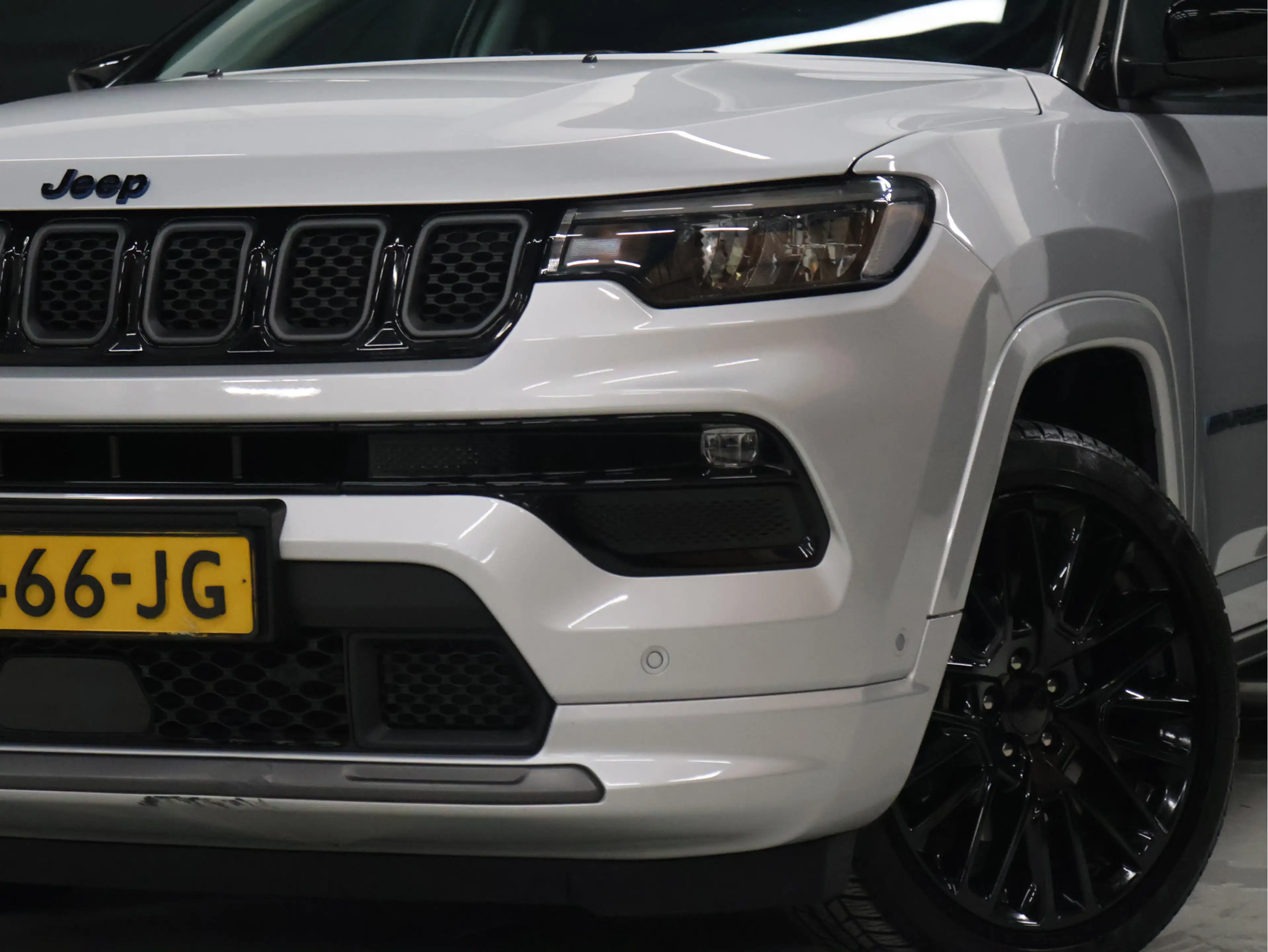 Jeep Compass 4xe 240 Plug-in Hybrid Electric S 4WD [APPLE CARPL — photo 21