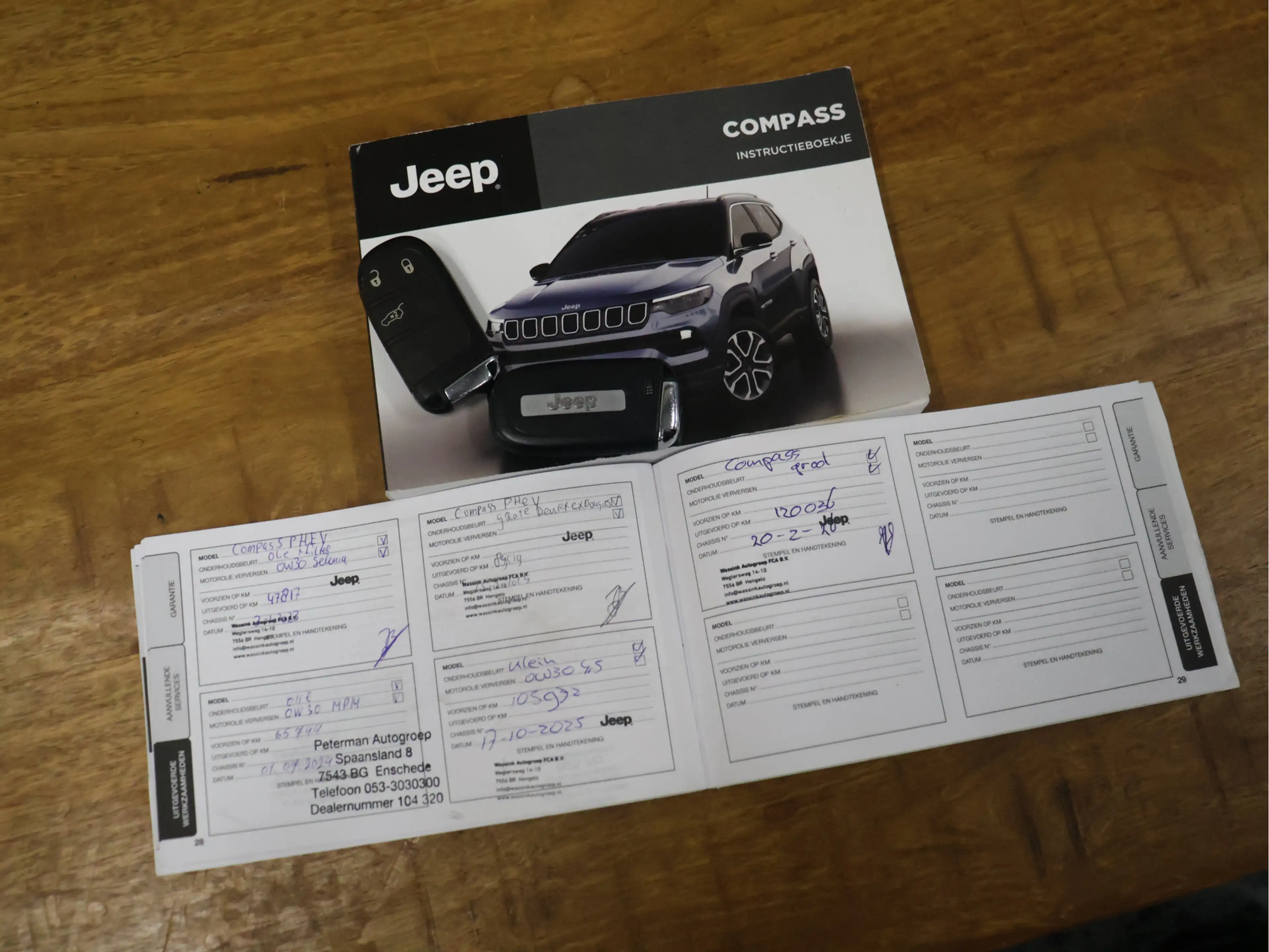 Jeep Compass 4xe 240 Plug-in Hybrid Electric S 4WD [APPLE CARPL — photo 28