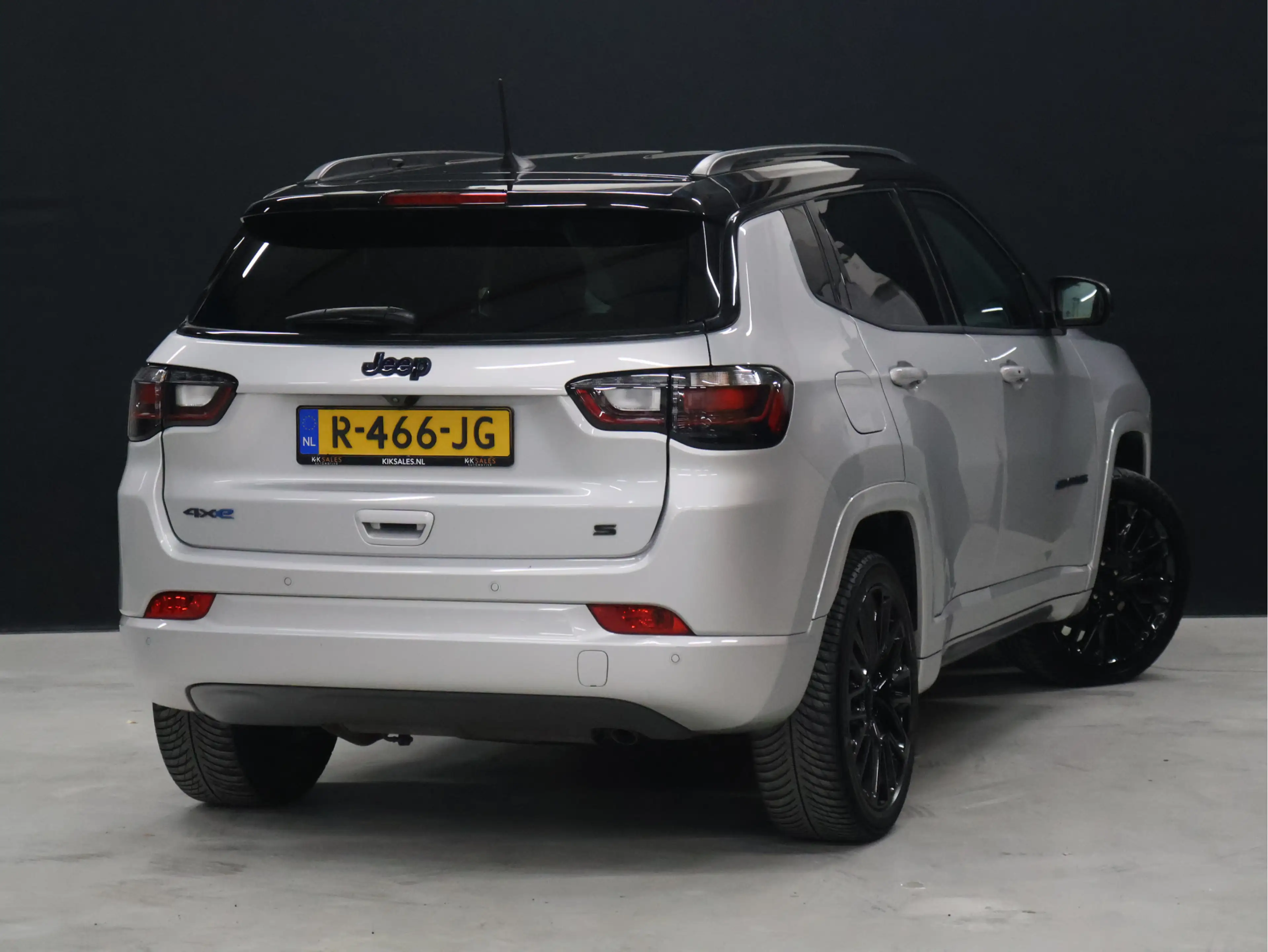 Jeep Compass 4xe 240 Plug-in Hybrid Electric S 4WD [APPLE CARPL — photo 7