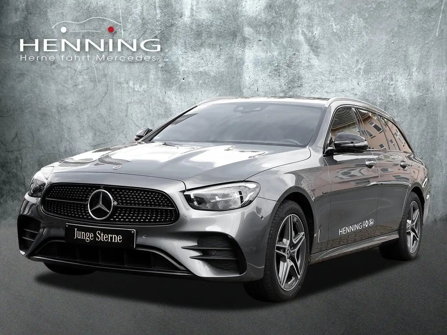Mercedes-Benz E 300 e T AMG 9G Widescreen Distr.+ 360° MBUX-AR Grau - 1
