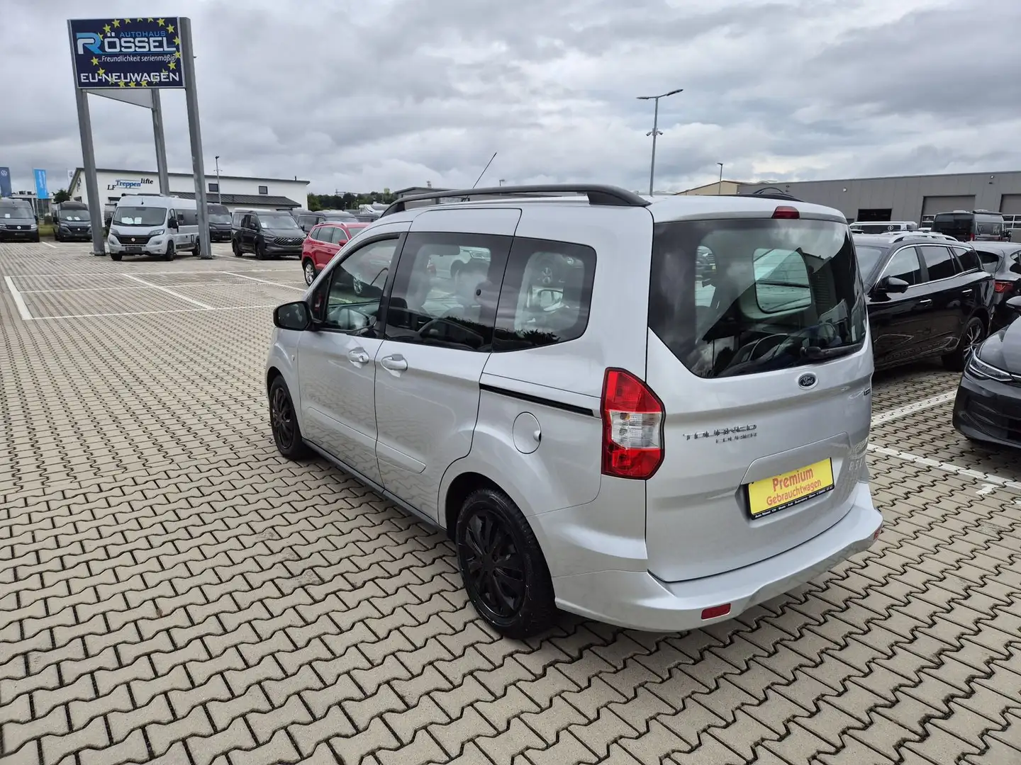 Ford Tourneo Courier Trend 1.0 EcoBoost KLIMA SHZ Argent - 2