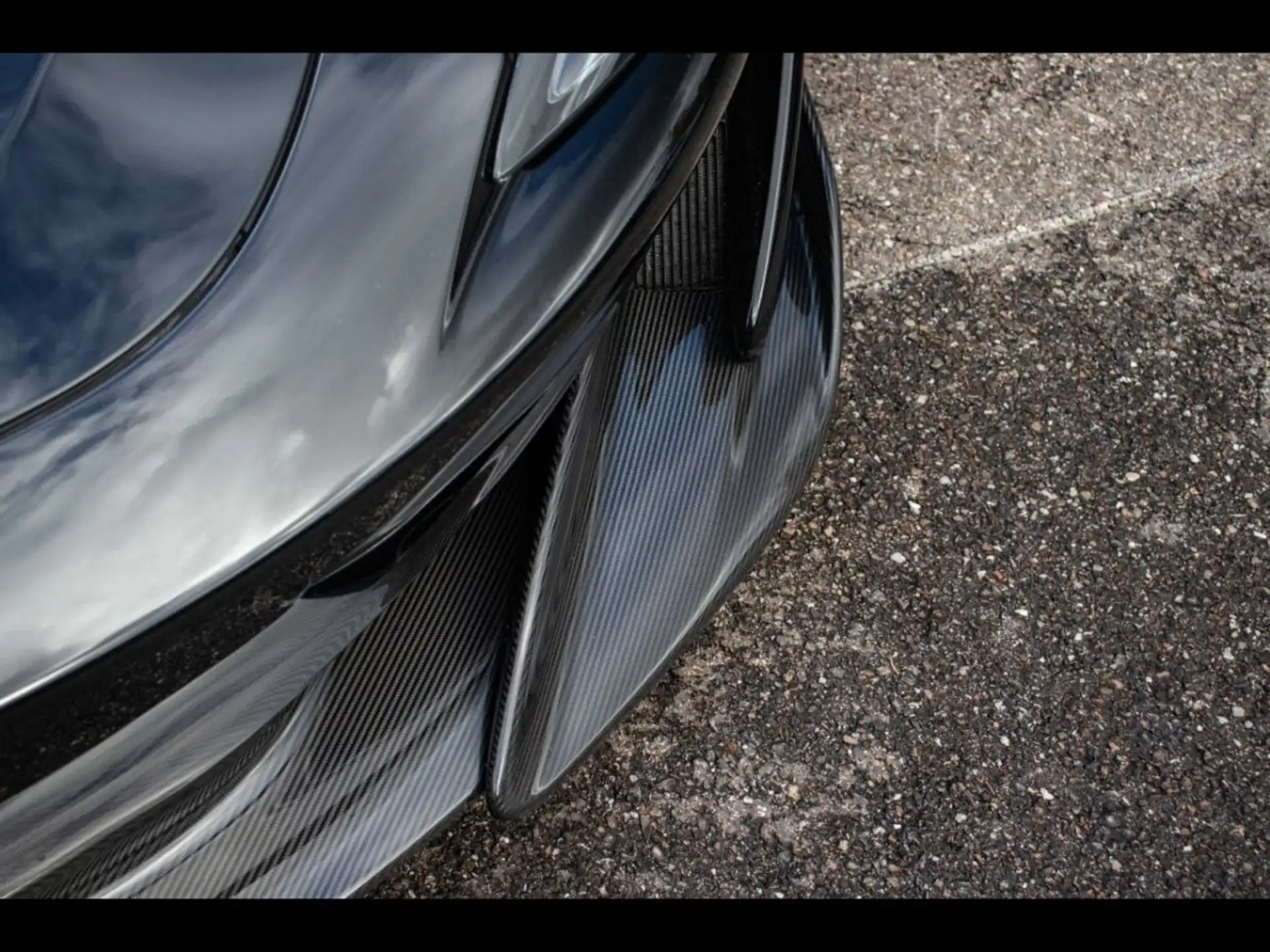 맥라렌 600LT Spider 2022 검정 사진 7