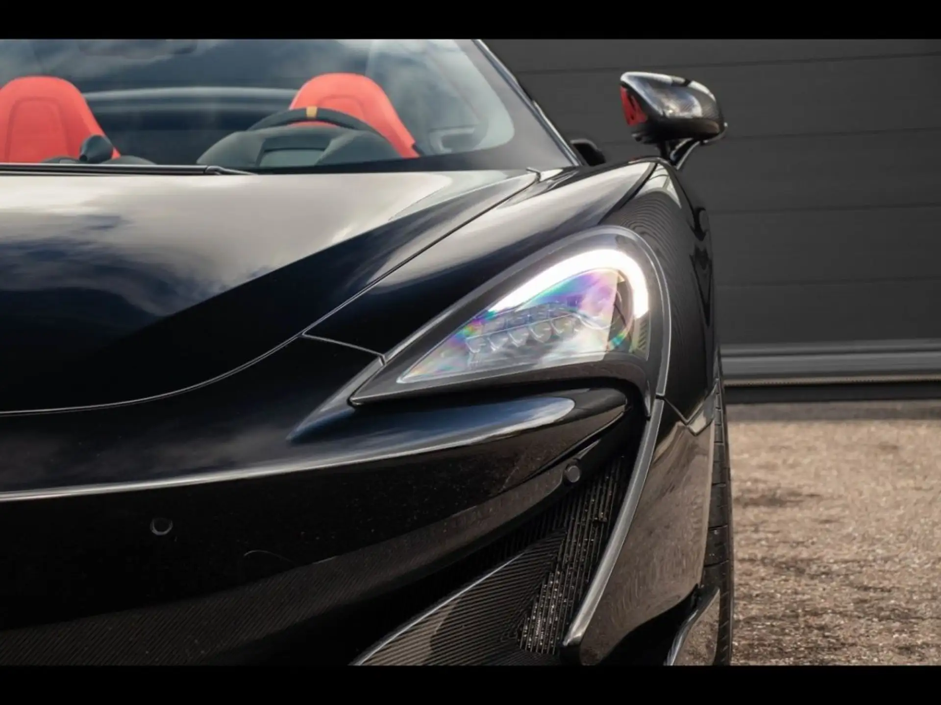 맥라렌 600LT Spider 2022 검정 사진 2
