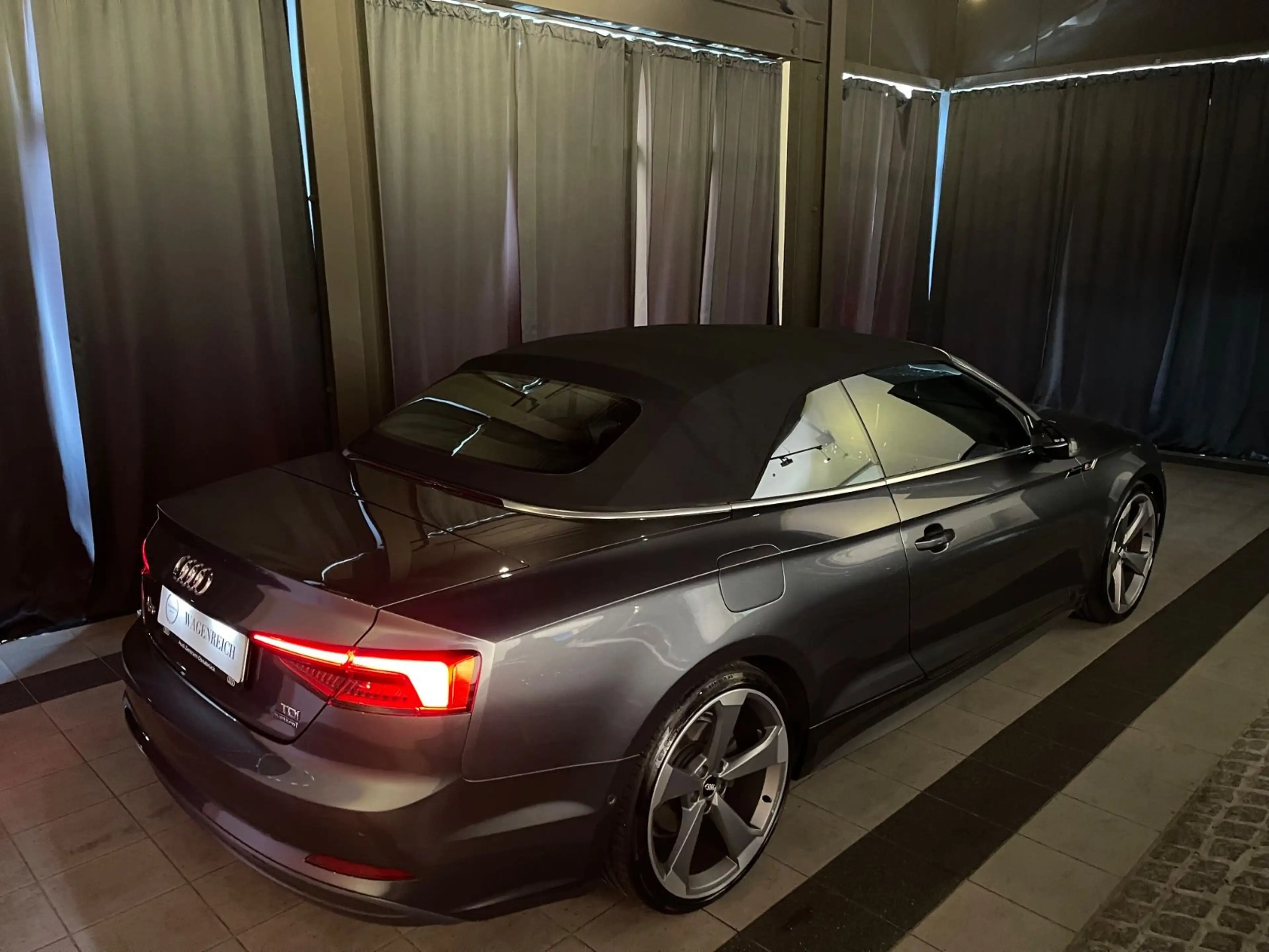 Audi A5 Cabriolet quattro  | S line Plus | 20 Zoll | — photo 9