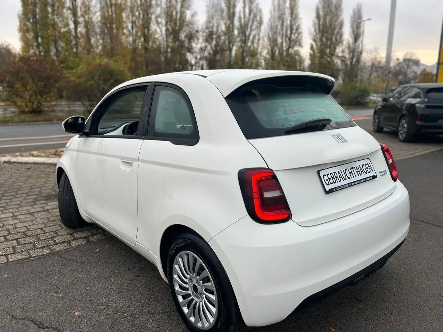 Fiat 500e (118PS) Weiß - 2