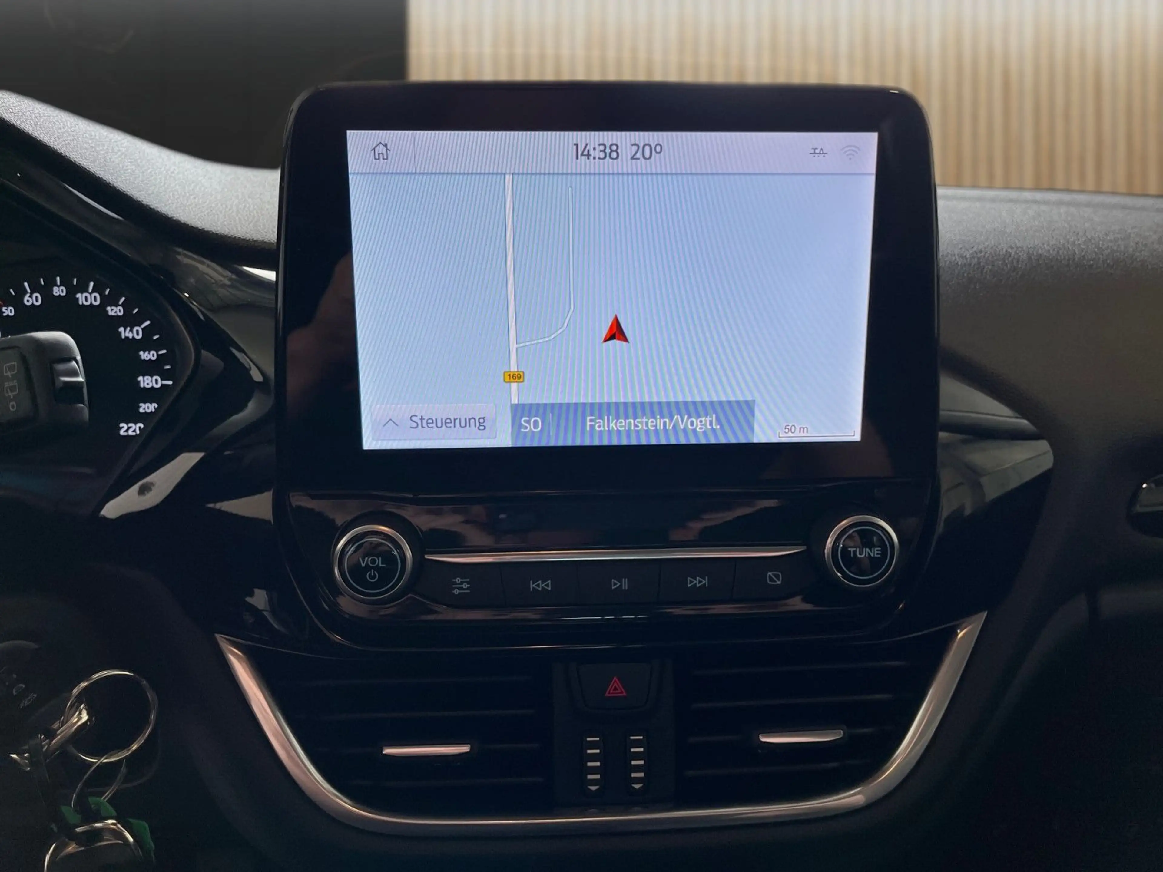 Ford Fiesta Cool & Connect AppLink Navi Klima — photo 9