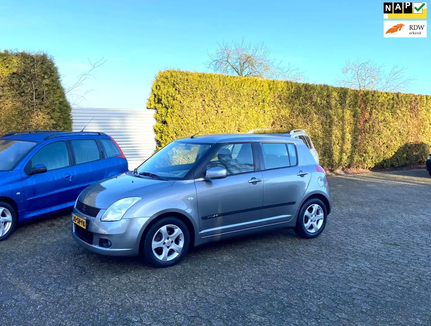 Suzuki Swift 1.5 AUTOMAAT 5 DEURS AIRCO PERFECT RIJDEND Grau - 1