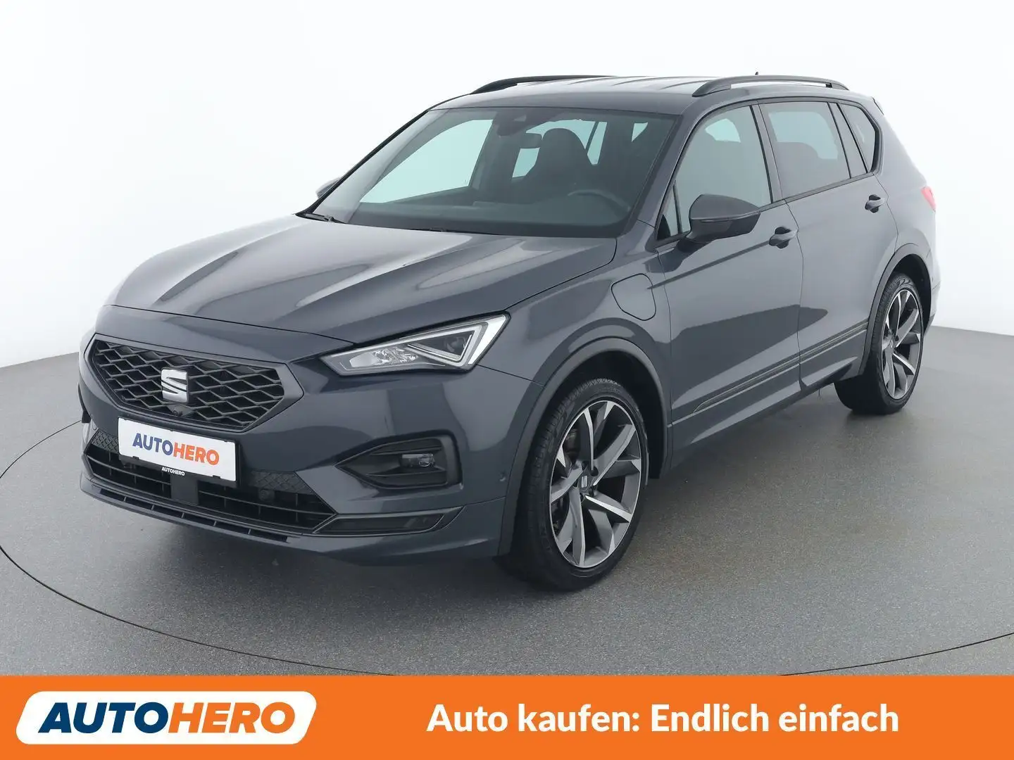 SEAT Tarraco 1.4 TSI e-HYBRID FR Grau - 1
