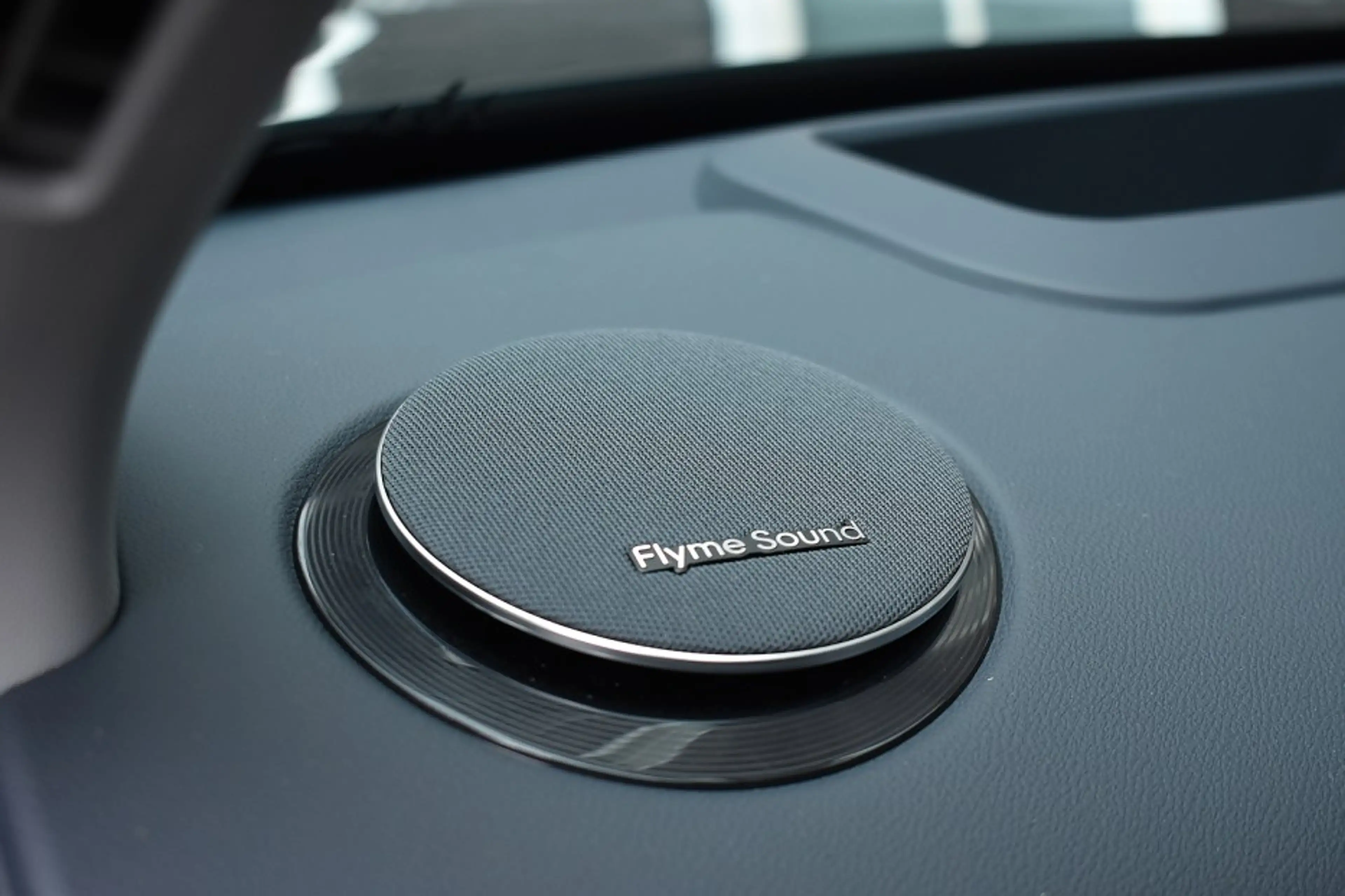 Geely Starray EM-i EM-i Max + PHEV Long Range/136km WLTP /Pano/Leer e — photo 12