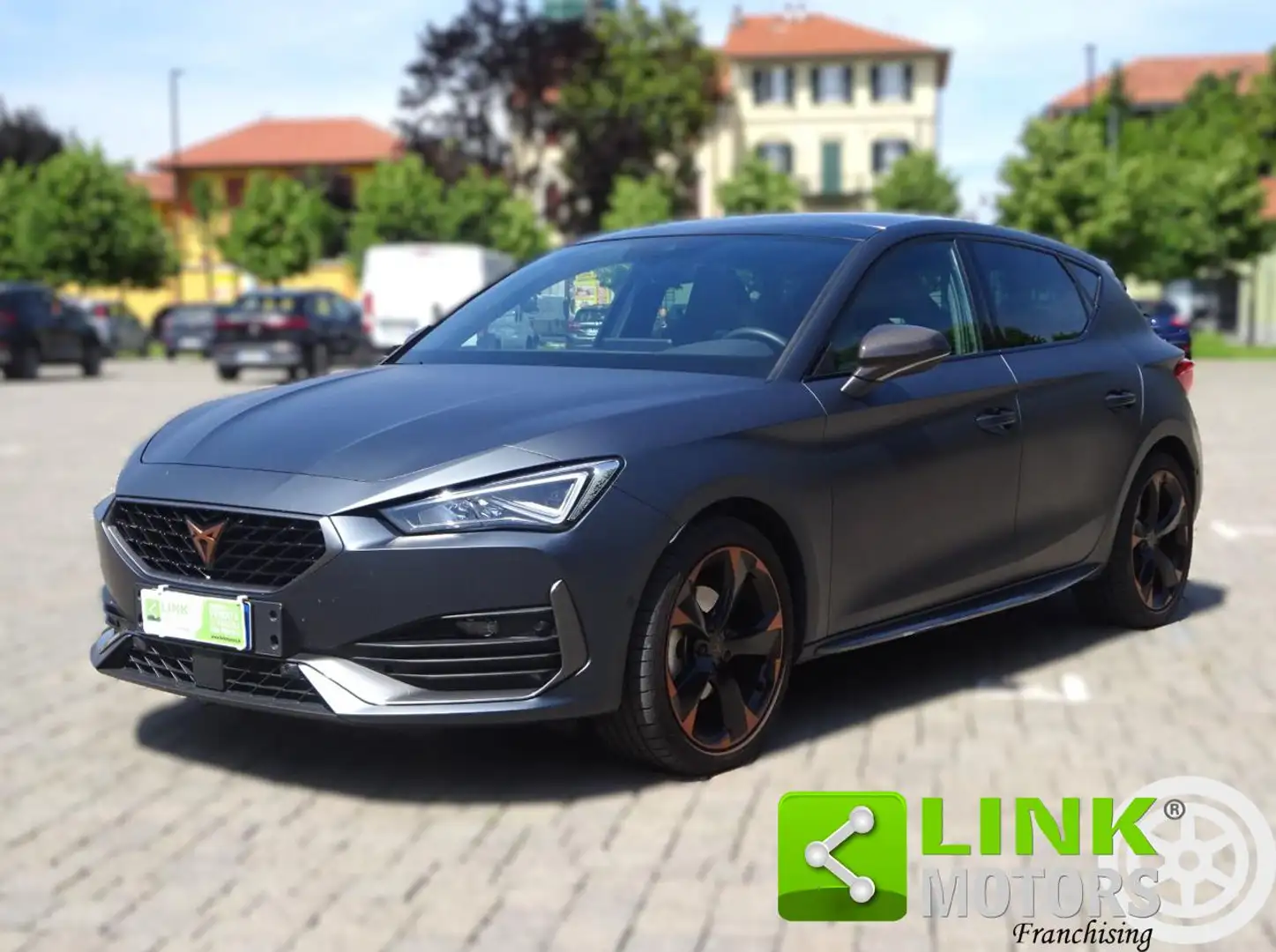 CUPRA Leon 1.5 Hybrid 150 CV DSG - Tetto apribile NEOP Gris - 1