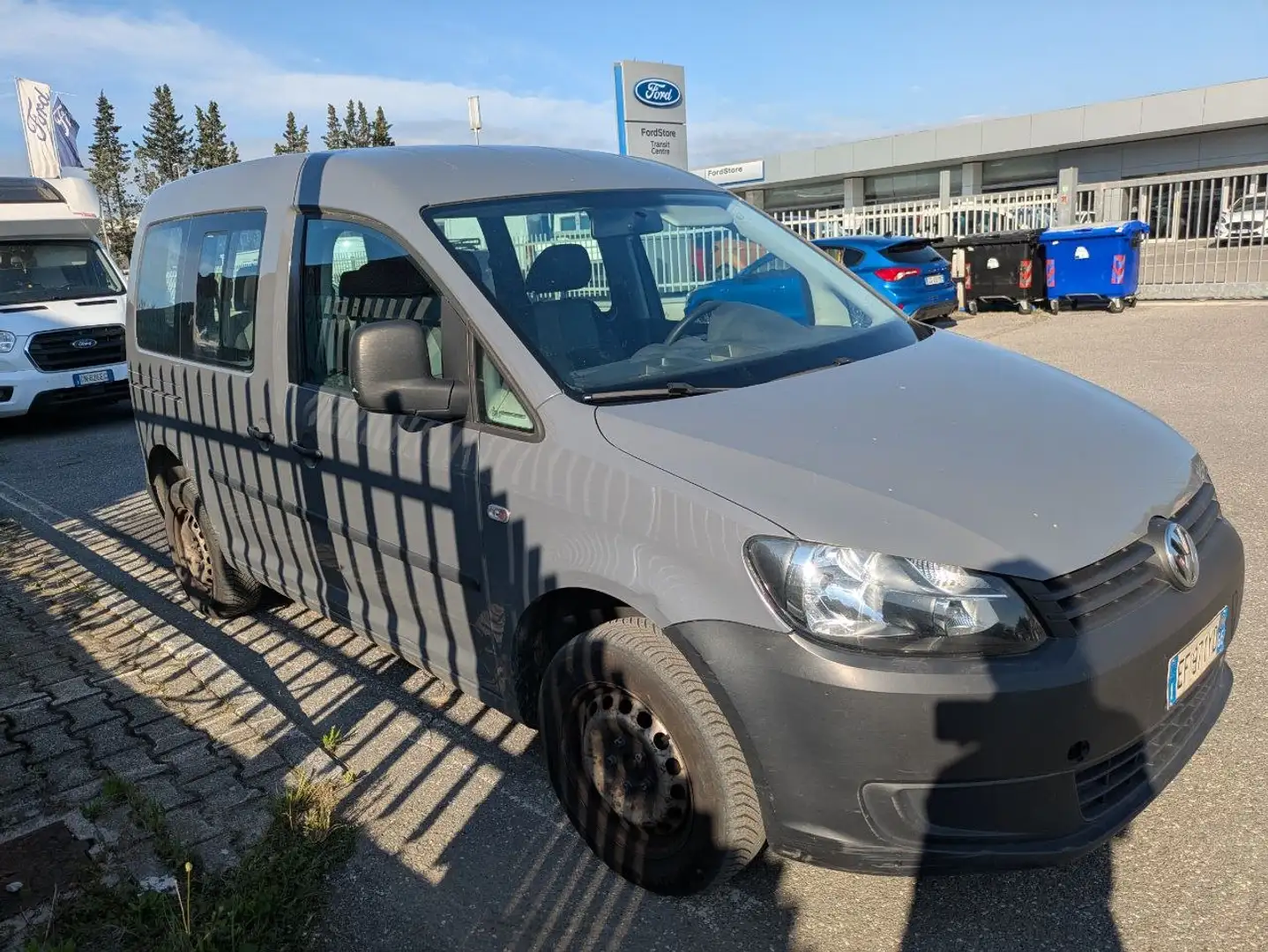 Volkswagen Caddy 2.0 tdi 110cv 4motion 4p Grigio - 2